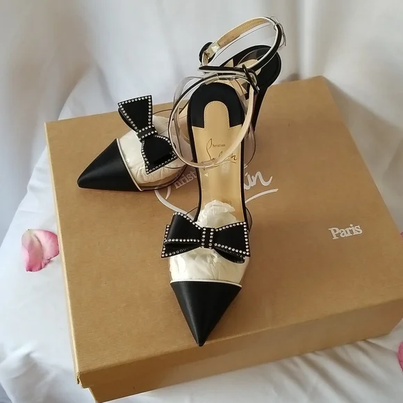 Christian louboutin pump